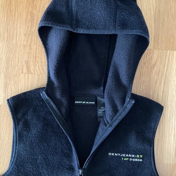 DKNY Sport VINTAGE, XS us, Black bought at Holt Renfrew - Picture 2 of 2